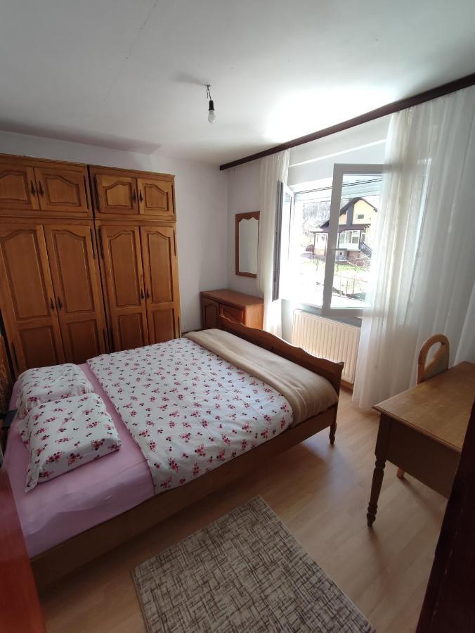 Apartman Bor Livno Eksteriør billede