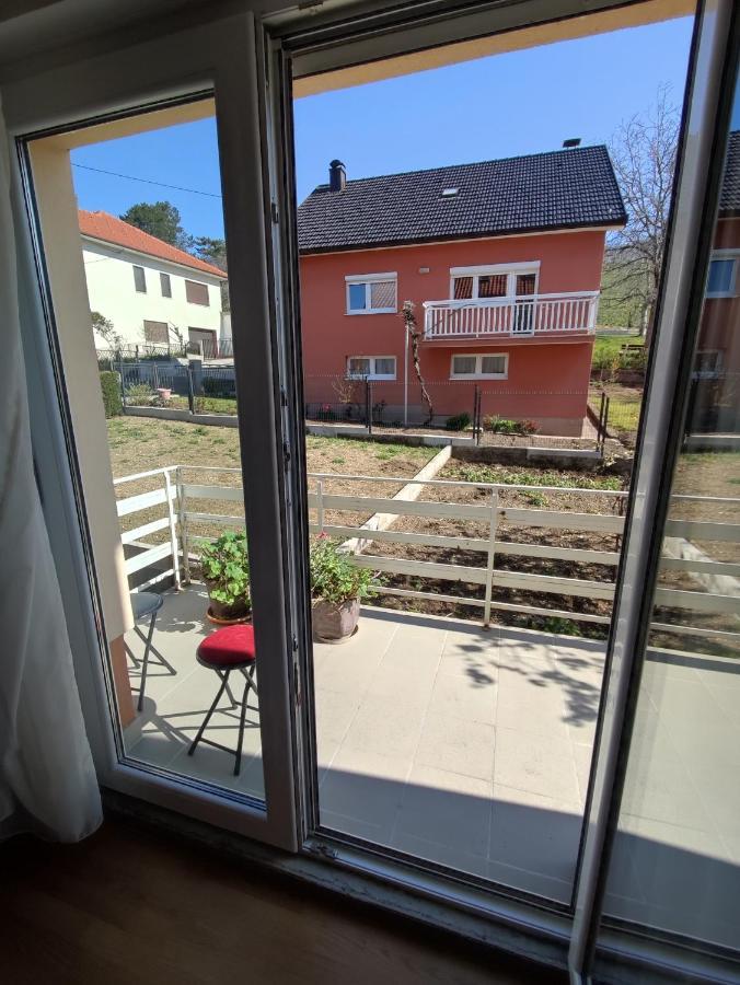 Apartman Bor Livno Eksteriør billede