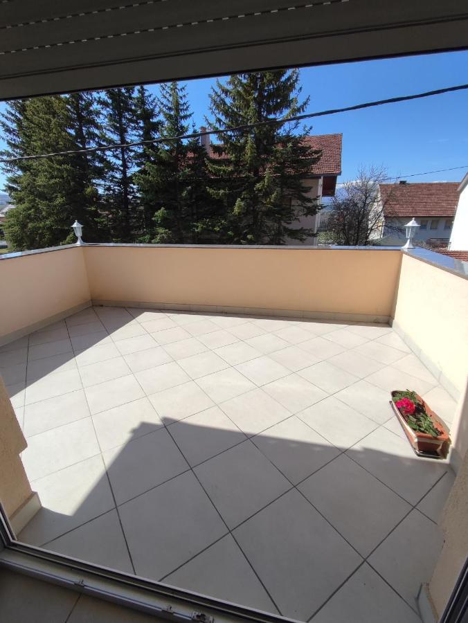 Apartman Bor Livno Eksteriør billede